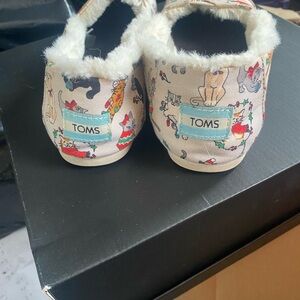 TOMS Slippers with Colorful Animal Design